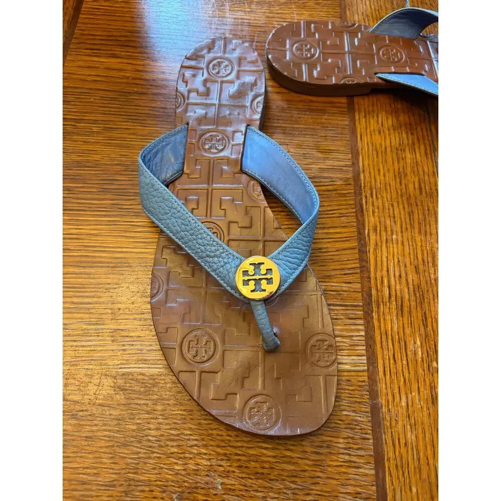 Tory Burch Thora Sandal 8M Chambray Blue Snake Leather Logo Thong Flip Flop Shoe